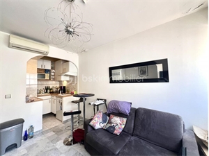 studio à la vente -   06400  CANNES, surface 26 m2 vente studio - UBI473998676